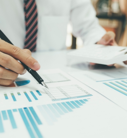 Sobre Nosotros 1 - Seven Consulting